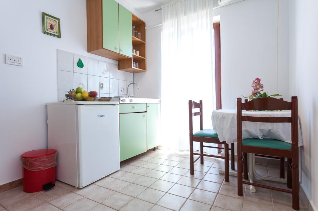Apartment Lavanda Pag Town